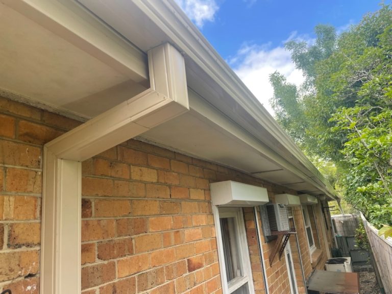 Mini Line Gutters Installation Melbourne | Gutter Resto